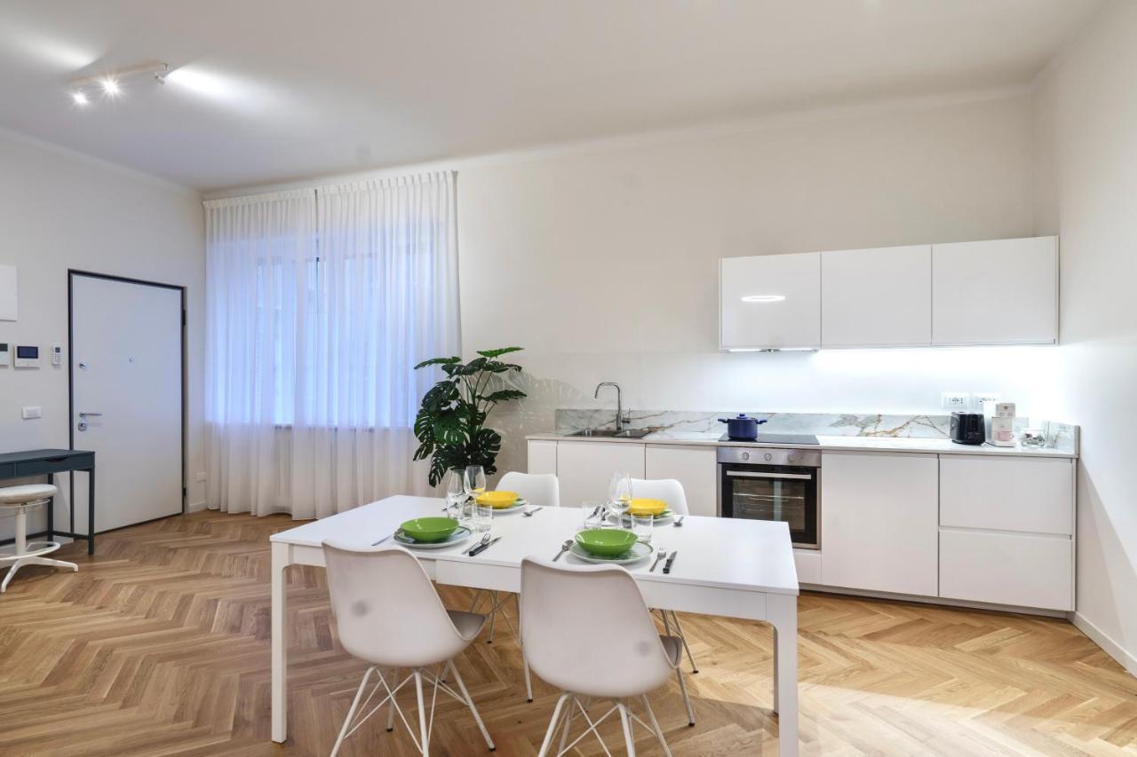 Porta Venezia-Trilocale-Luxury Con Wifi-Neflix Apartment Milan Exterior photo